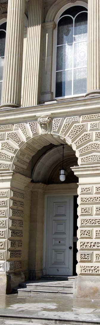 Toronto Criminal Defence Lawyer Courthouse